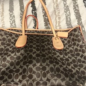 Coach purse